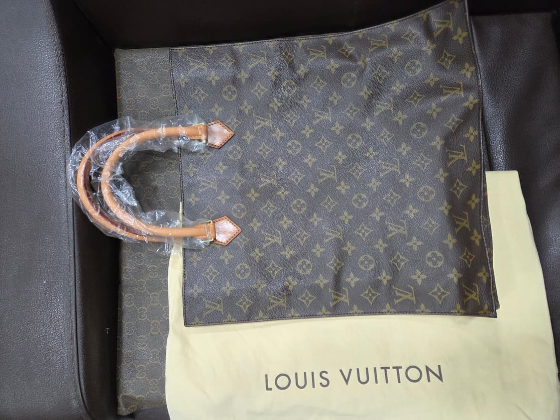 루이비통 삭플랫 상품이미지1