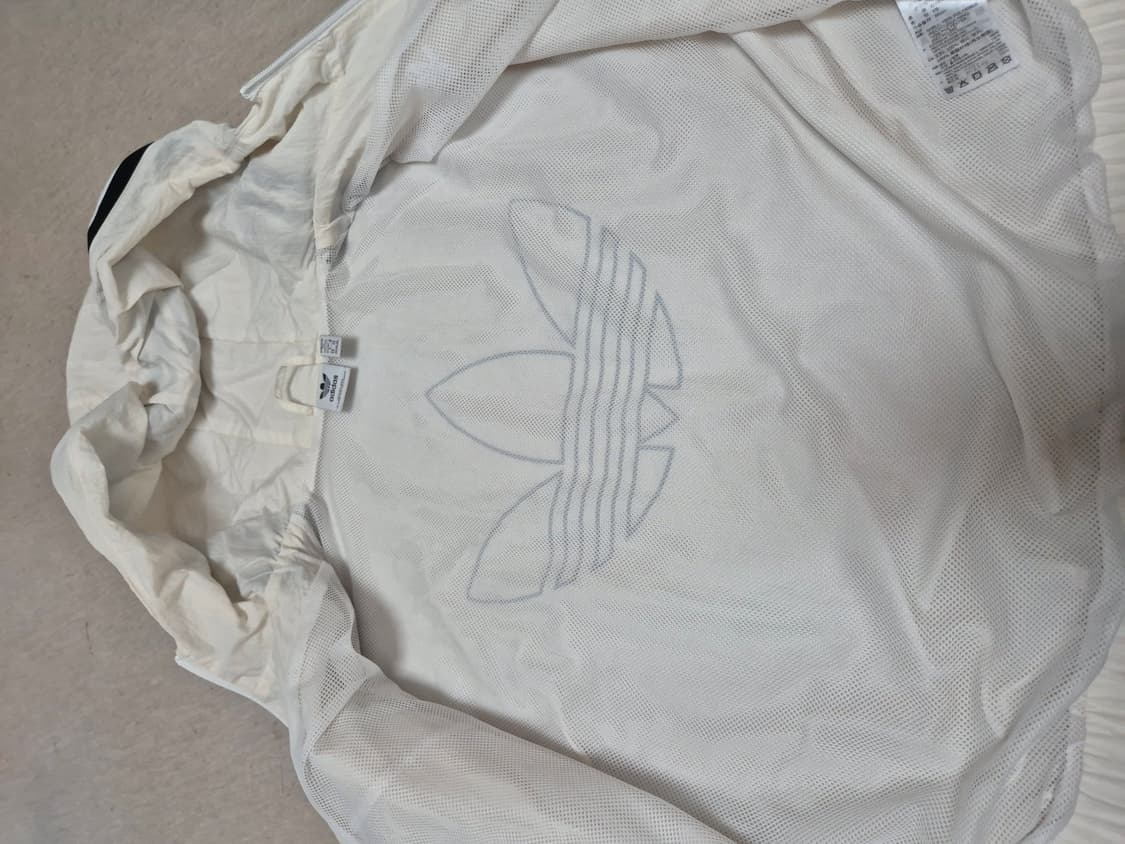 아디다스 윈드브레이커 상품이미지7