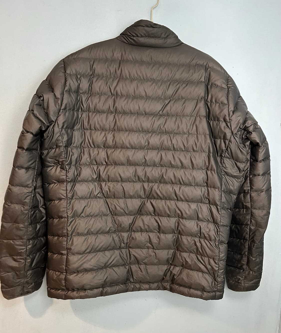 19FW 파타고니아 경량패딩 다크 그레이 상품이미지5