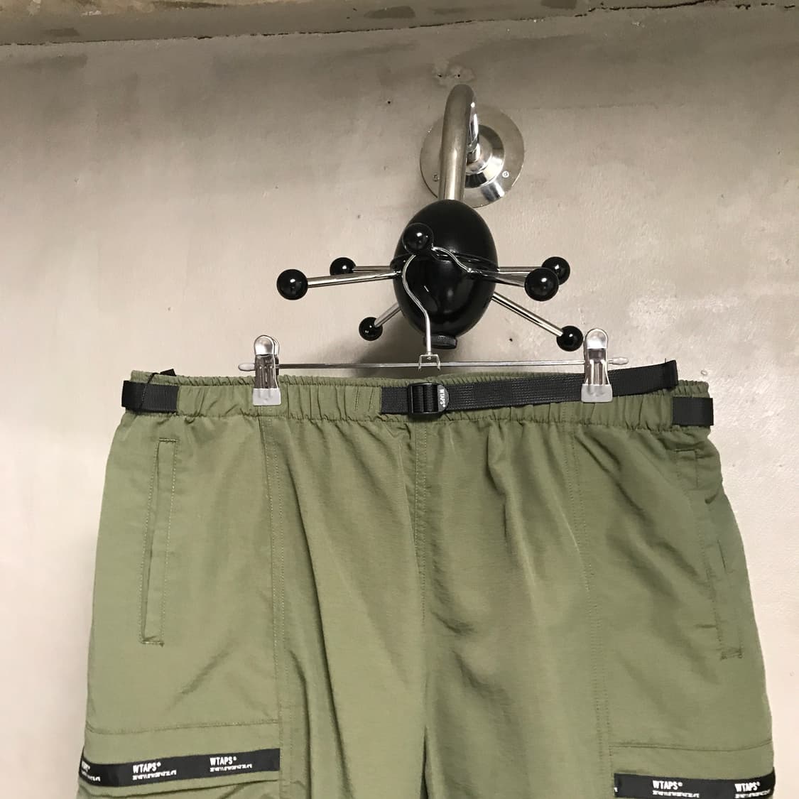 더블탭스 카키 반바지 33 상품이미지2