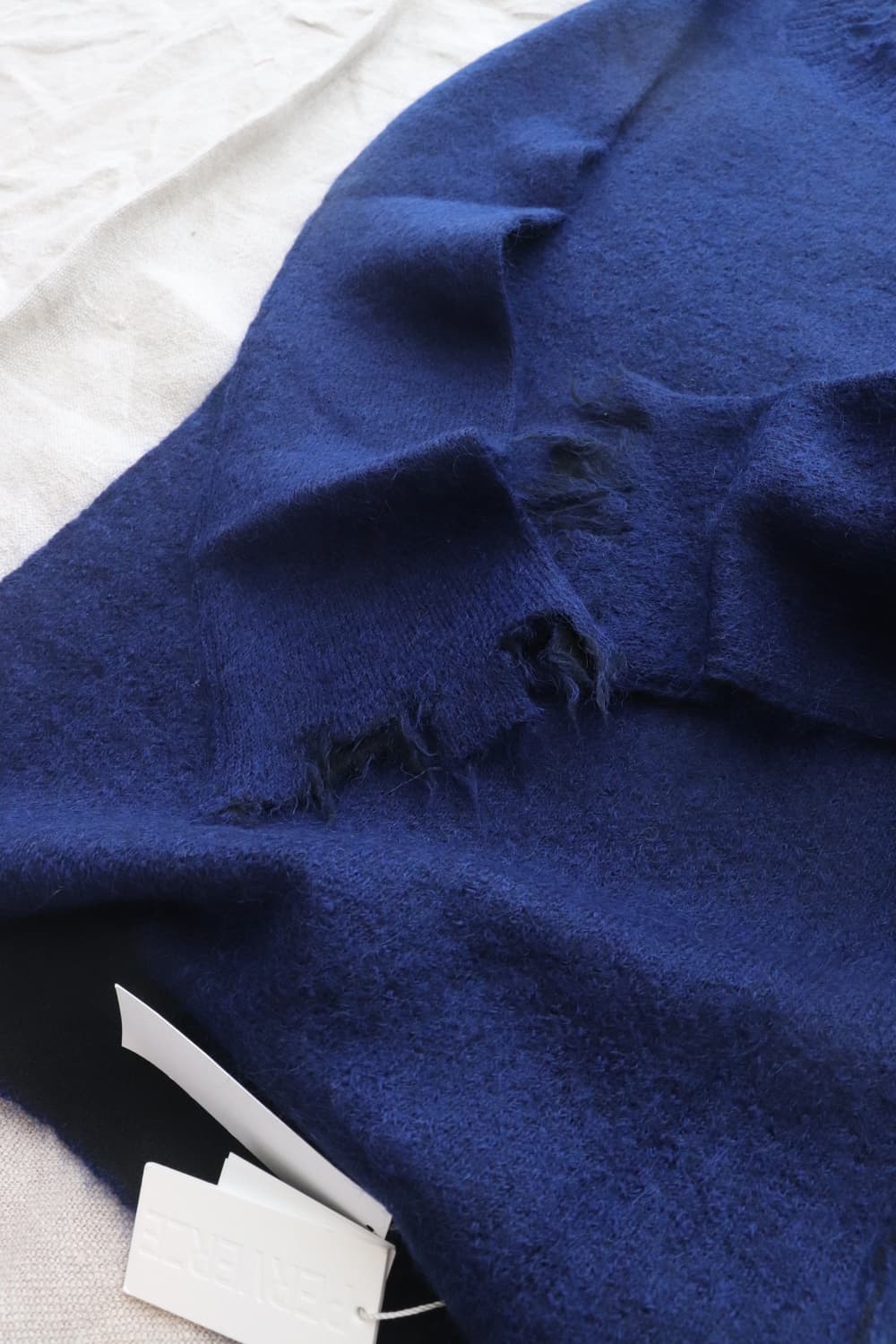 [Perverze] Wool & Mohair Damage Knit 상품이미지8
