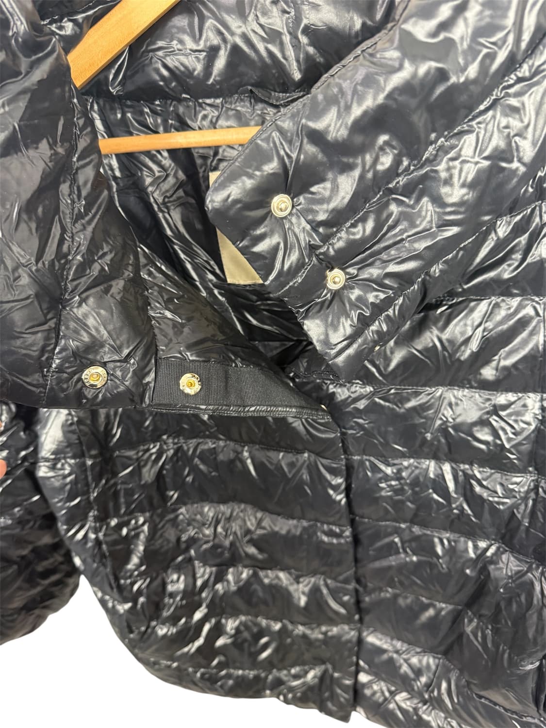 에르노 구스다운 숏 경량패딩 여성40 상태좋음 상품이미지2