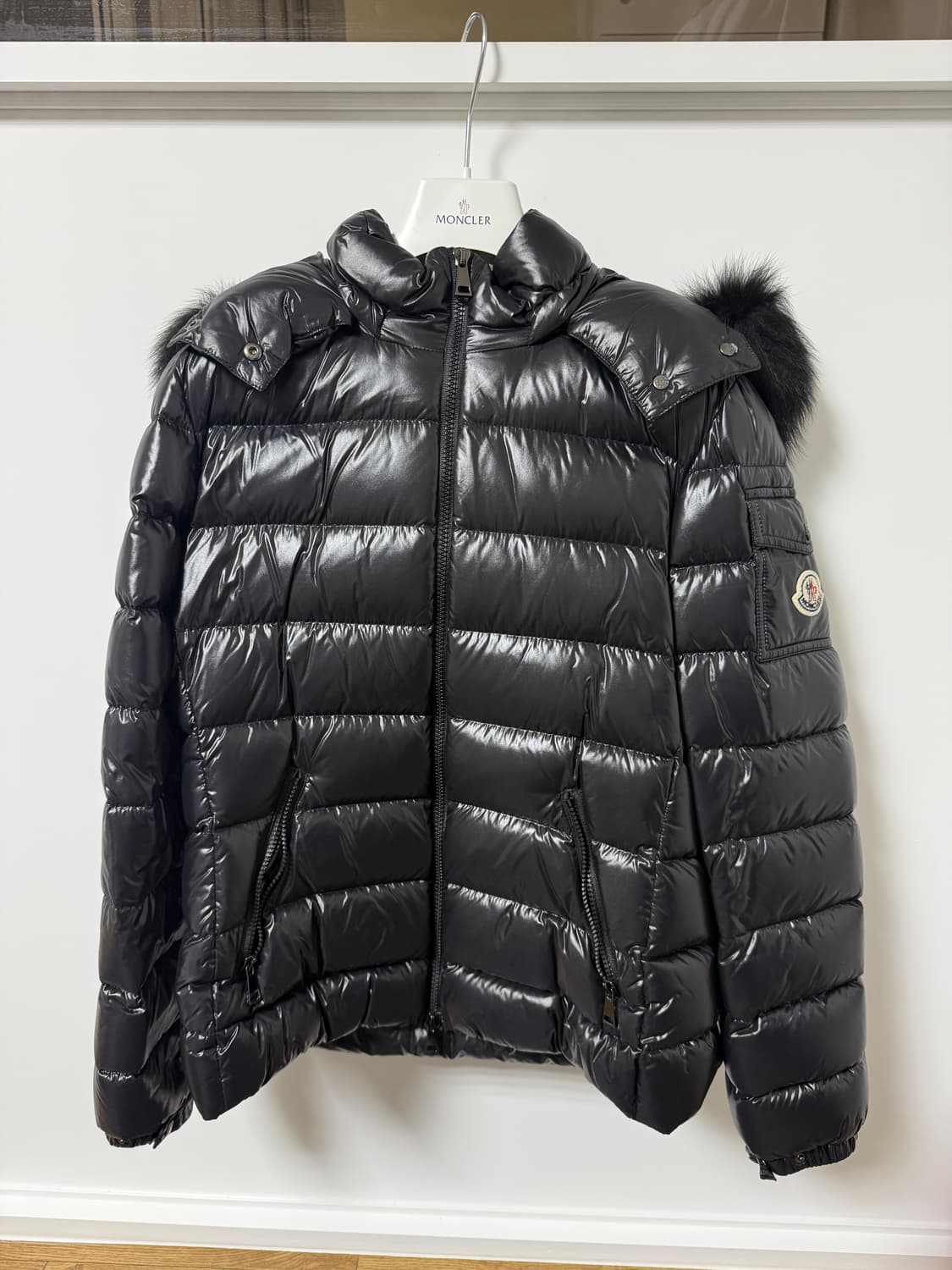A급)몽클레어 바디퍼 패딩 북극여우 퍼 3사이즈(영수증 포함) 상품이미지1