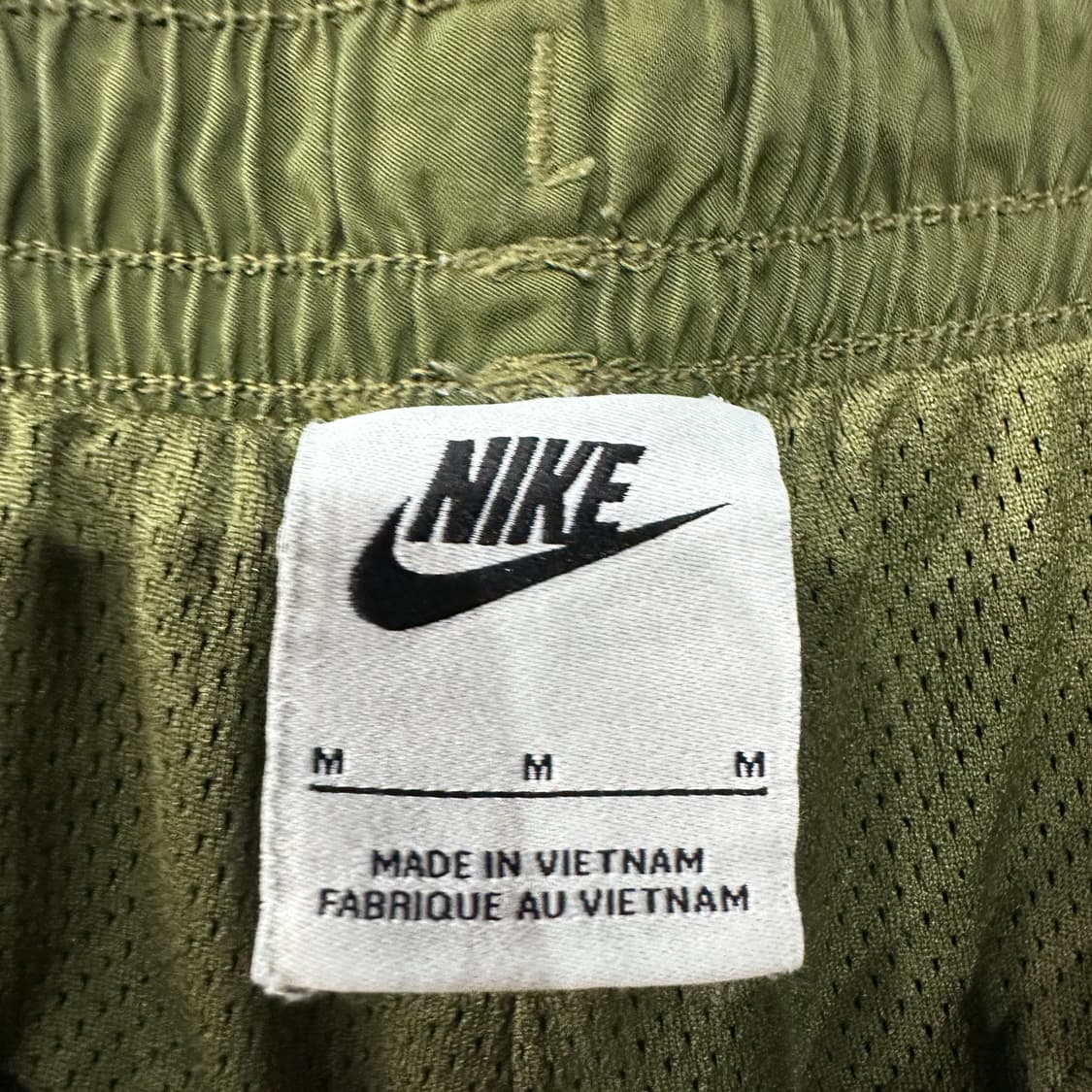 나이키 카키 반바지 M 상품이미지3