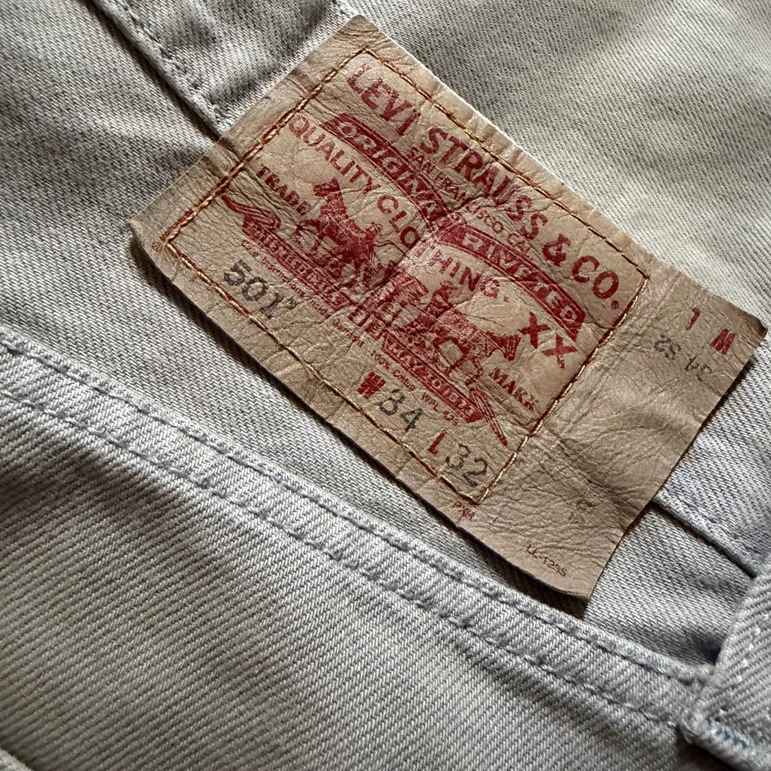 levi’s 00’s 라이트 그레이 워싱 데님팬츠 상품이미지2