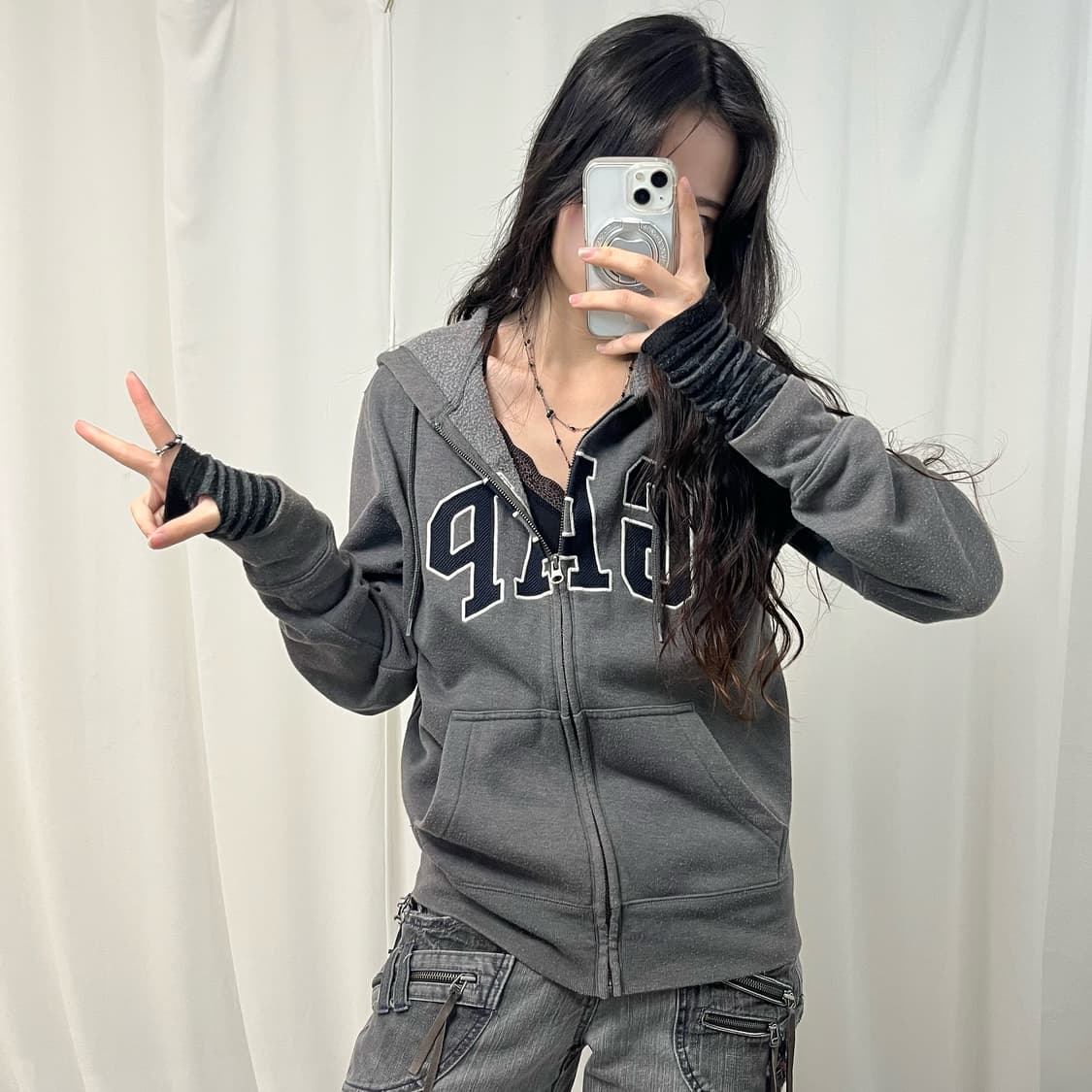 GAP Gray Hoodie Zip-up  상품이미지2
