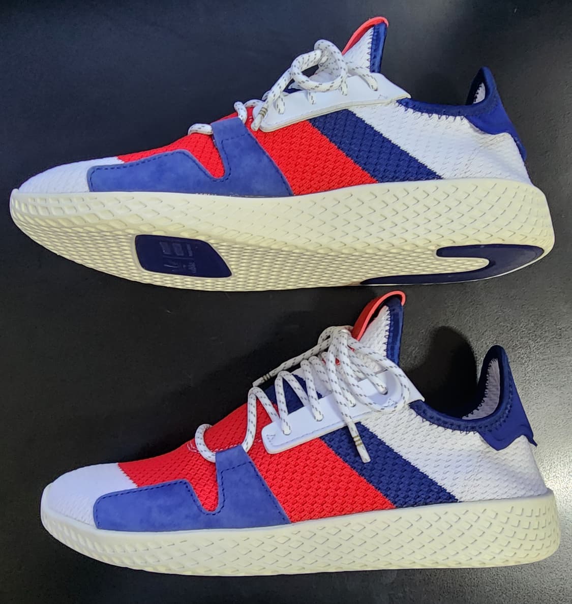 [255] 아디다스 퍼렐 BBC 테니스 휴 V2 HU 상품이미지6