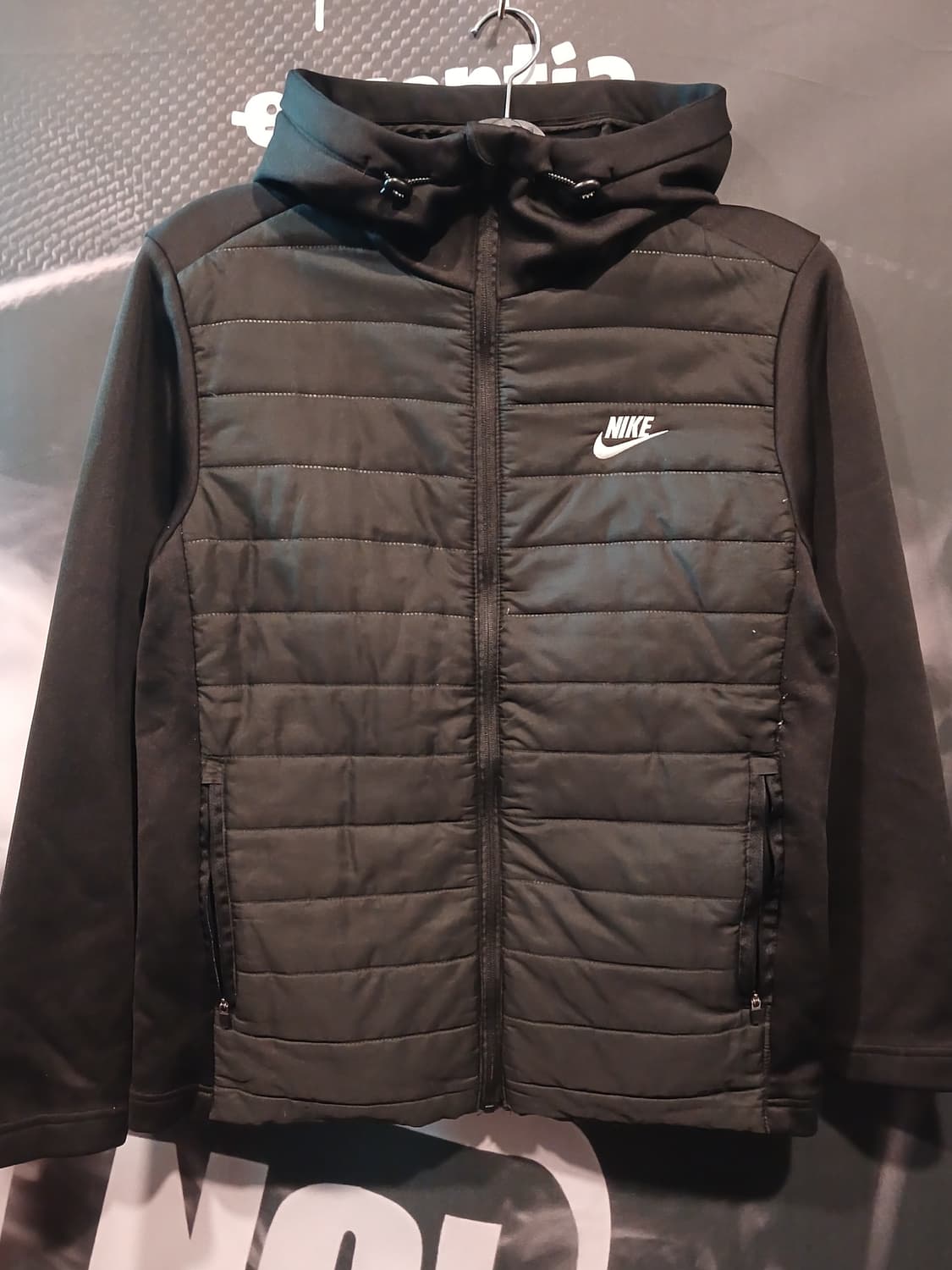 니이키 러닝 경량 패딩 자켓 상품이미지1