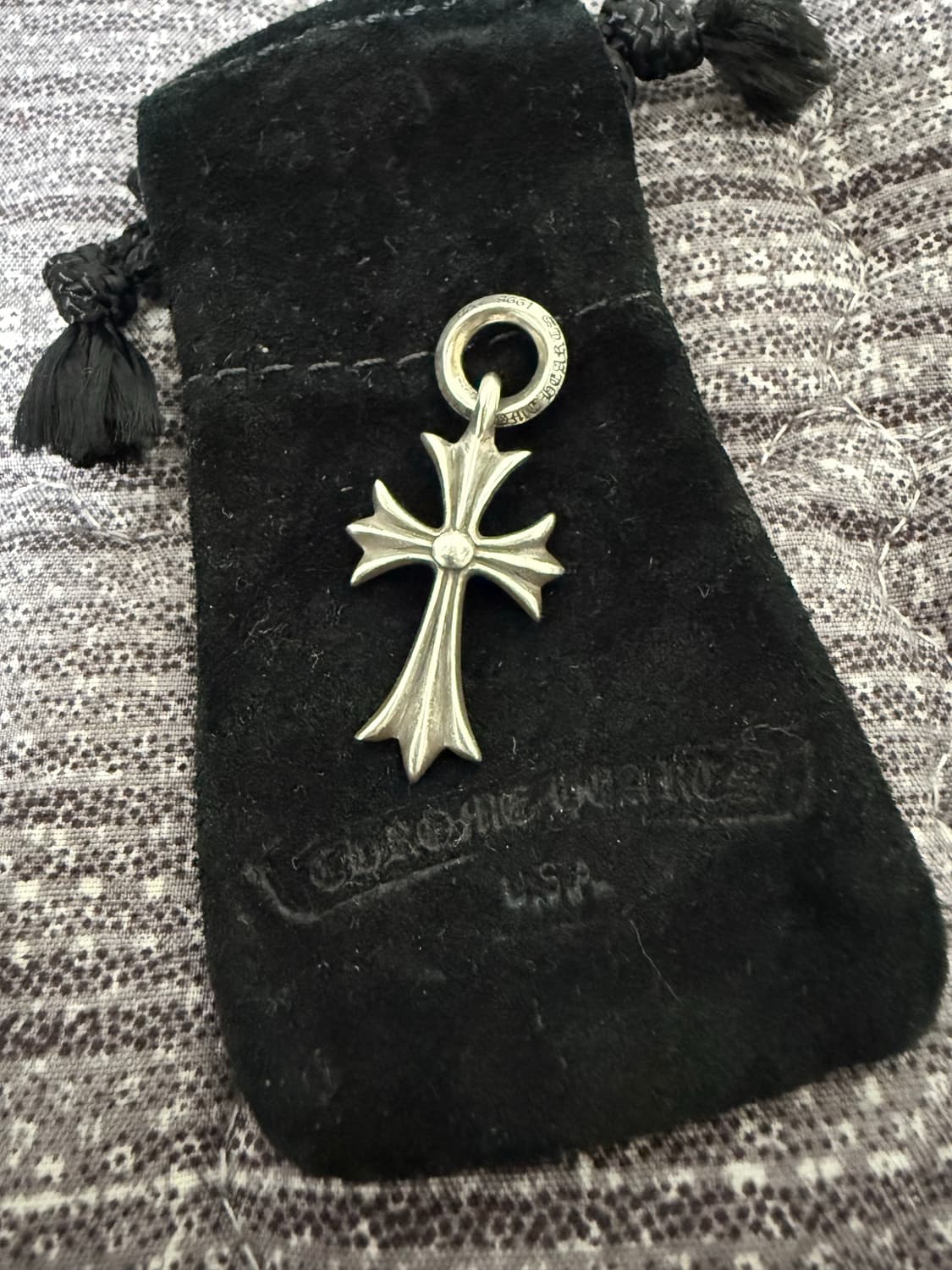 크롬하츠 타이니크로스 상품이미지1