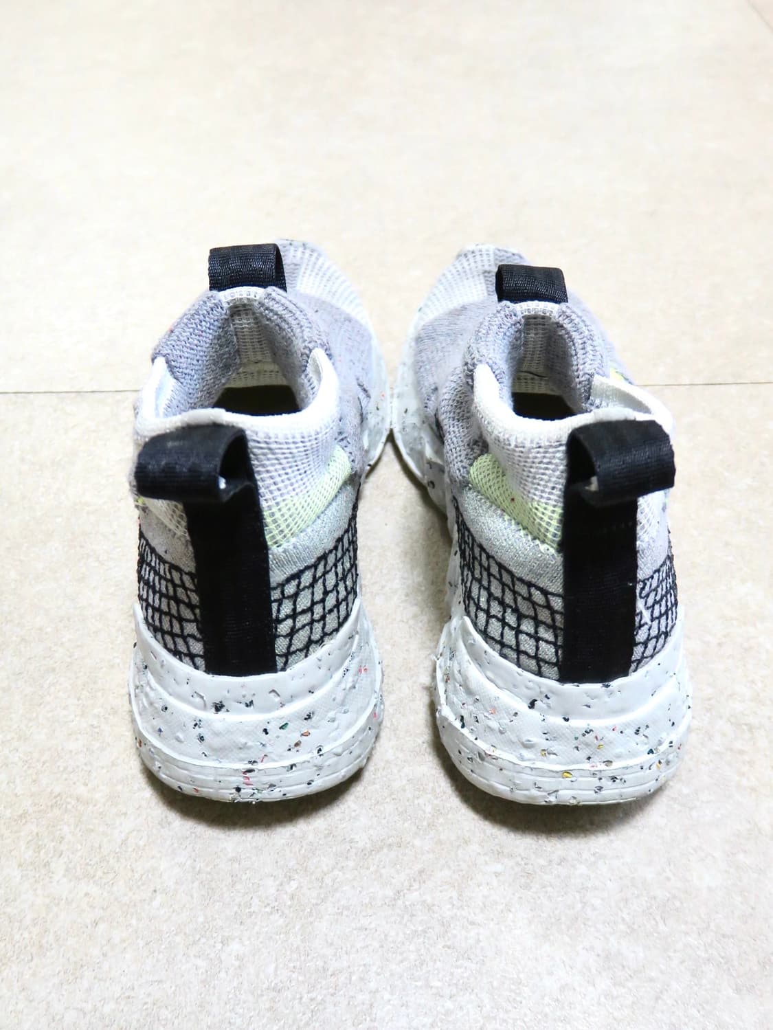 나이키 스페이스 히피 02 볼트 235 상품이미지3