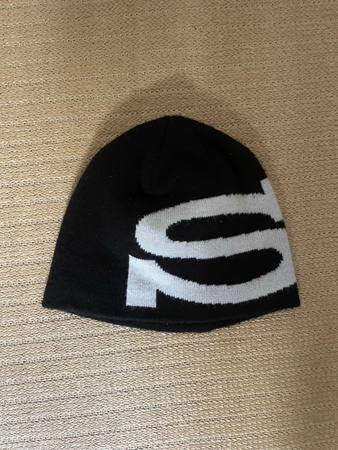 스투시 빅 S 자카드 비니 블랙 상품이미지2