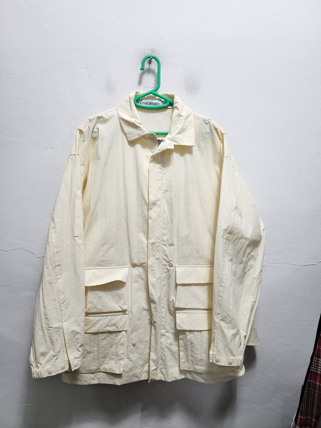 스튜디오 언라벨 x 오유경 나일론 테크맛 자켓 상품이미지2