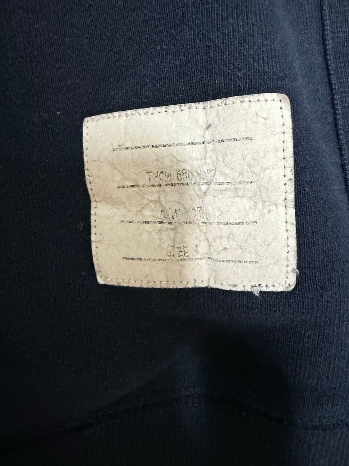 톰브라운 4사이즈 맨투맨팝니다 상품이미지4