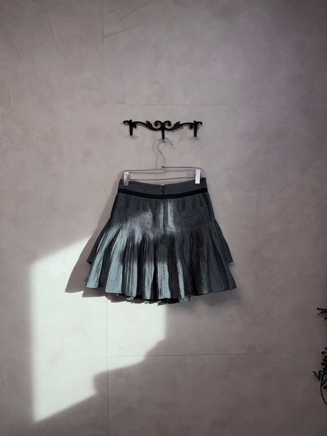 Jill Stuart charcoal stripe pleats skirt 상품이미지3