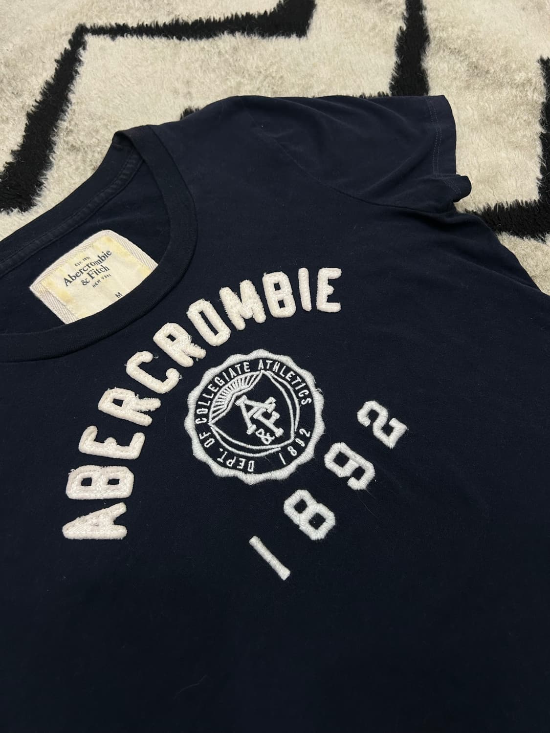 [M]아베크롬비 스펠아웃 반팔/짙은네이비 상품이미지1
