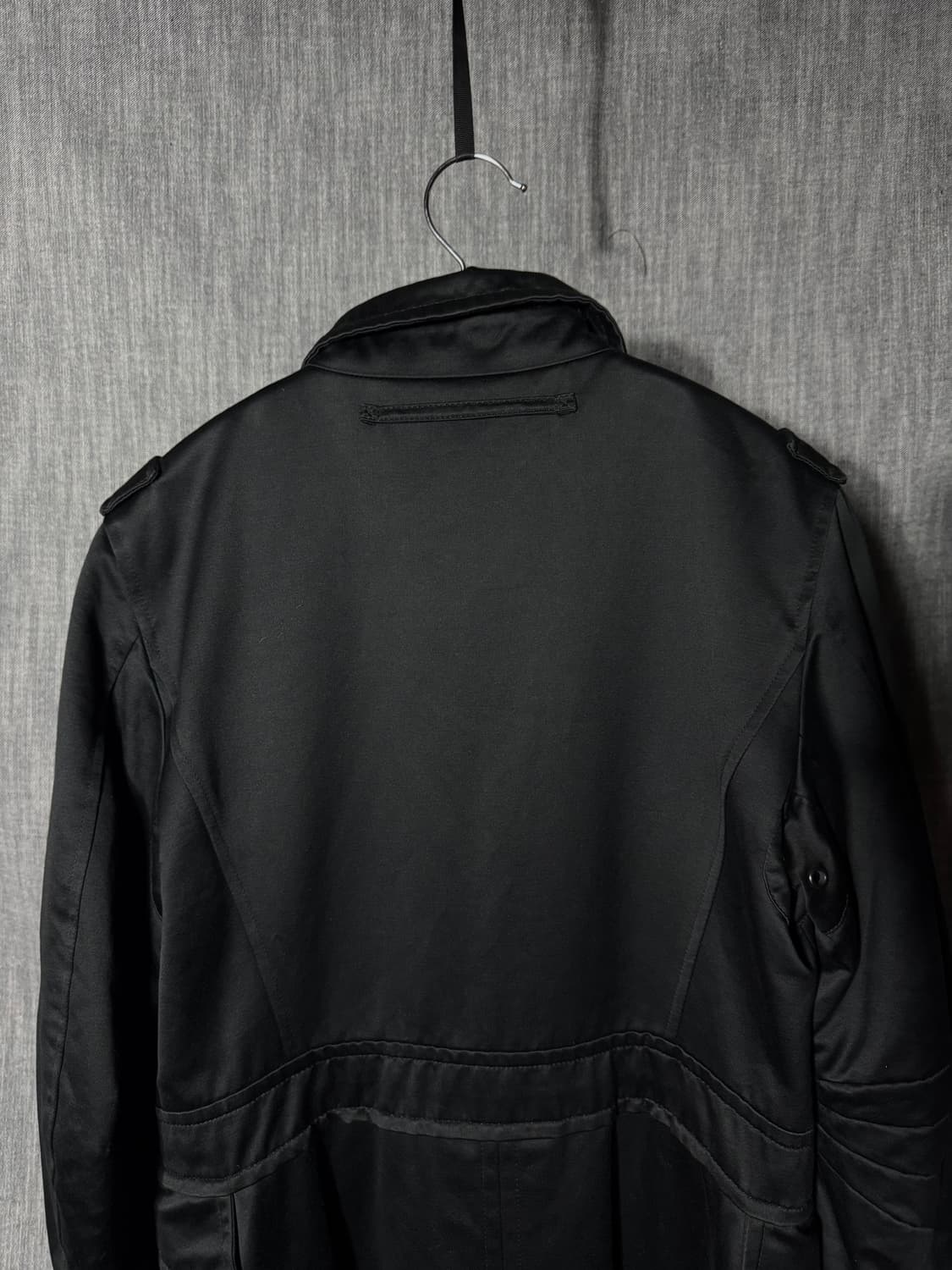 프라다 유틸리티 블랙 롱 코트 상품이미지6