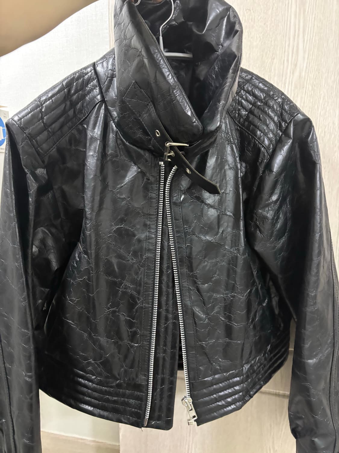 더일마 블랙 가죽 자켓 상품이미지2