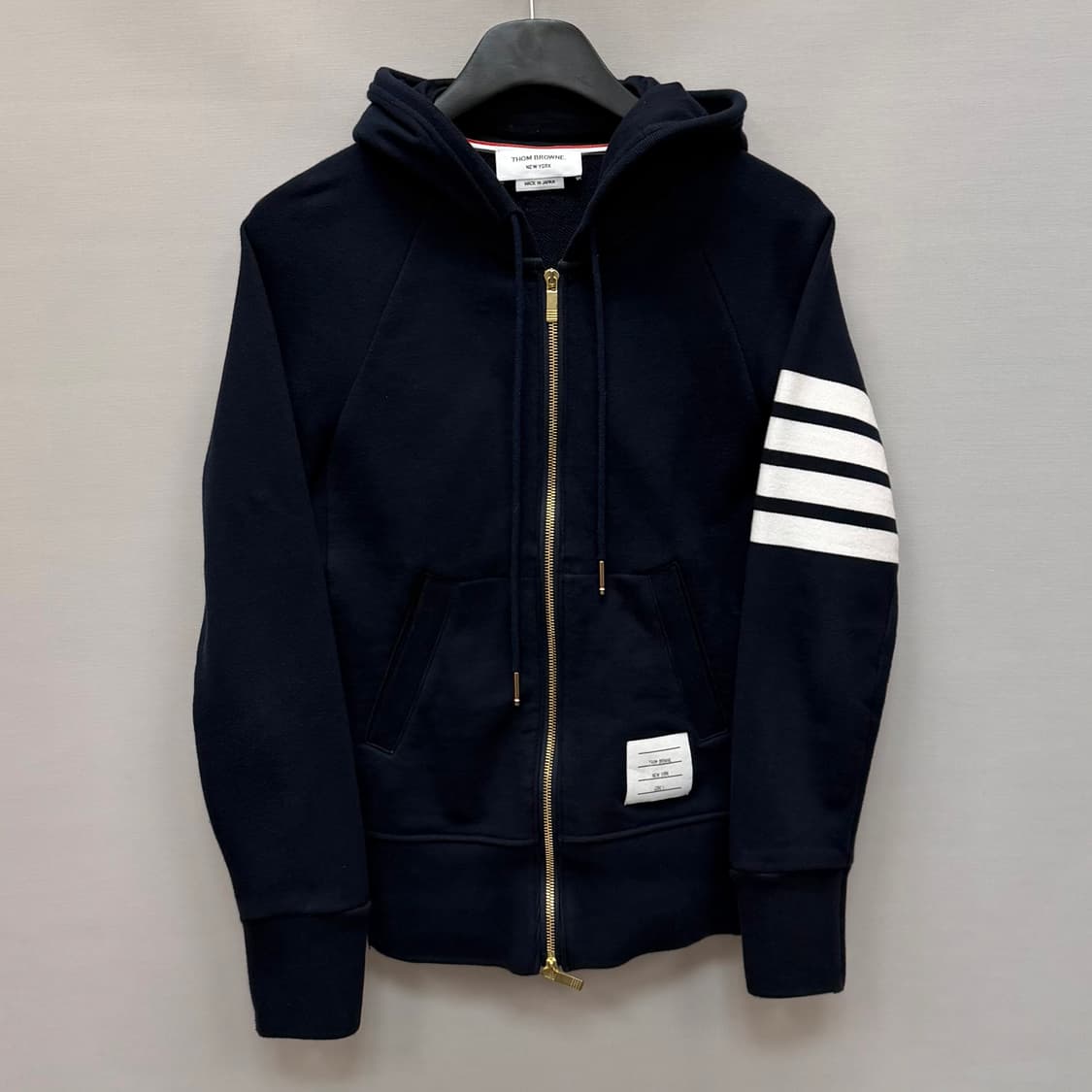 톰브라운 사선완장 후드집업 (66) 상품이미지1