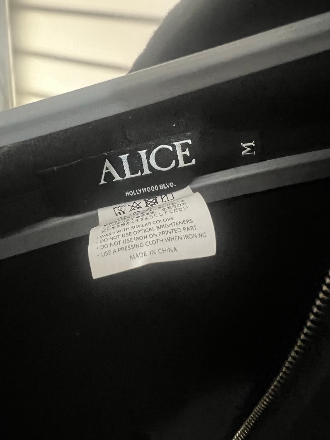 앨리스 할리우드 후드집업 상품이미지4