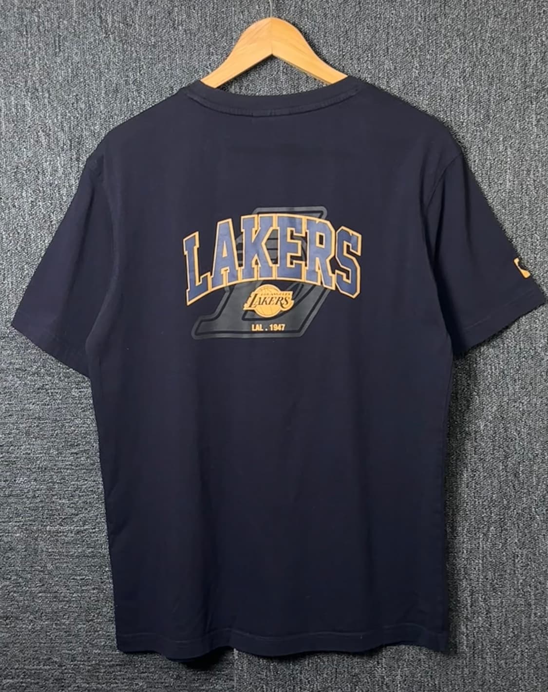 NBA LA 레이커스 네이비 반팔티 L 상품이미지1