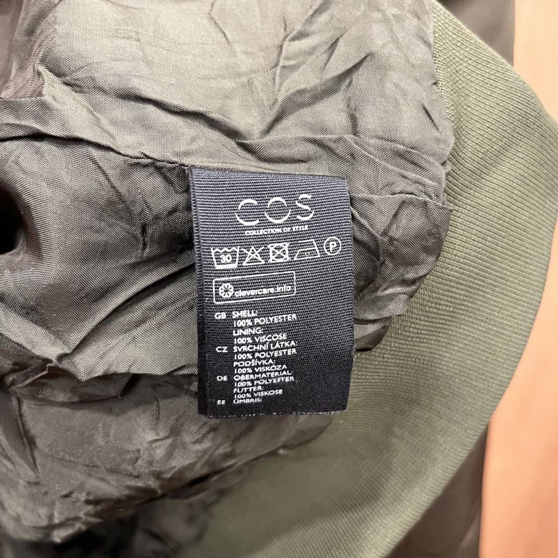 코스 봄버 자켓 항공 점퍼 리브 커프스 밑단 더블 포켓 디테일 카키 상품이미지7