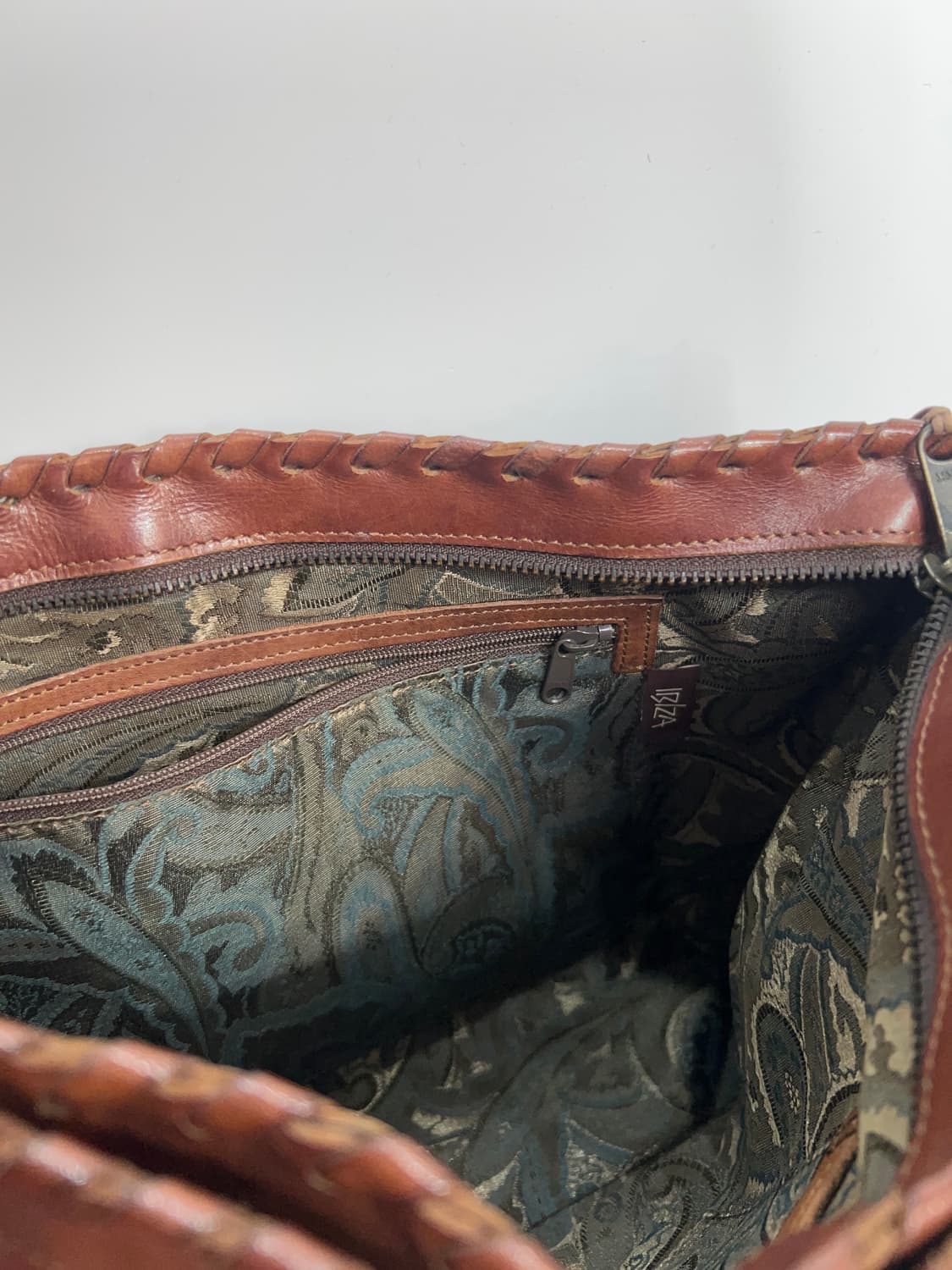 IBIZA Leather Woven Shoulder Bag 상품이미지10