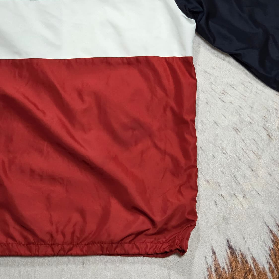 휠라 레드 네이비 배색 바람막이 집업 상품이미지6