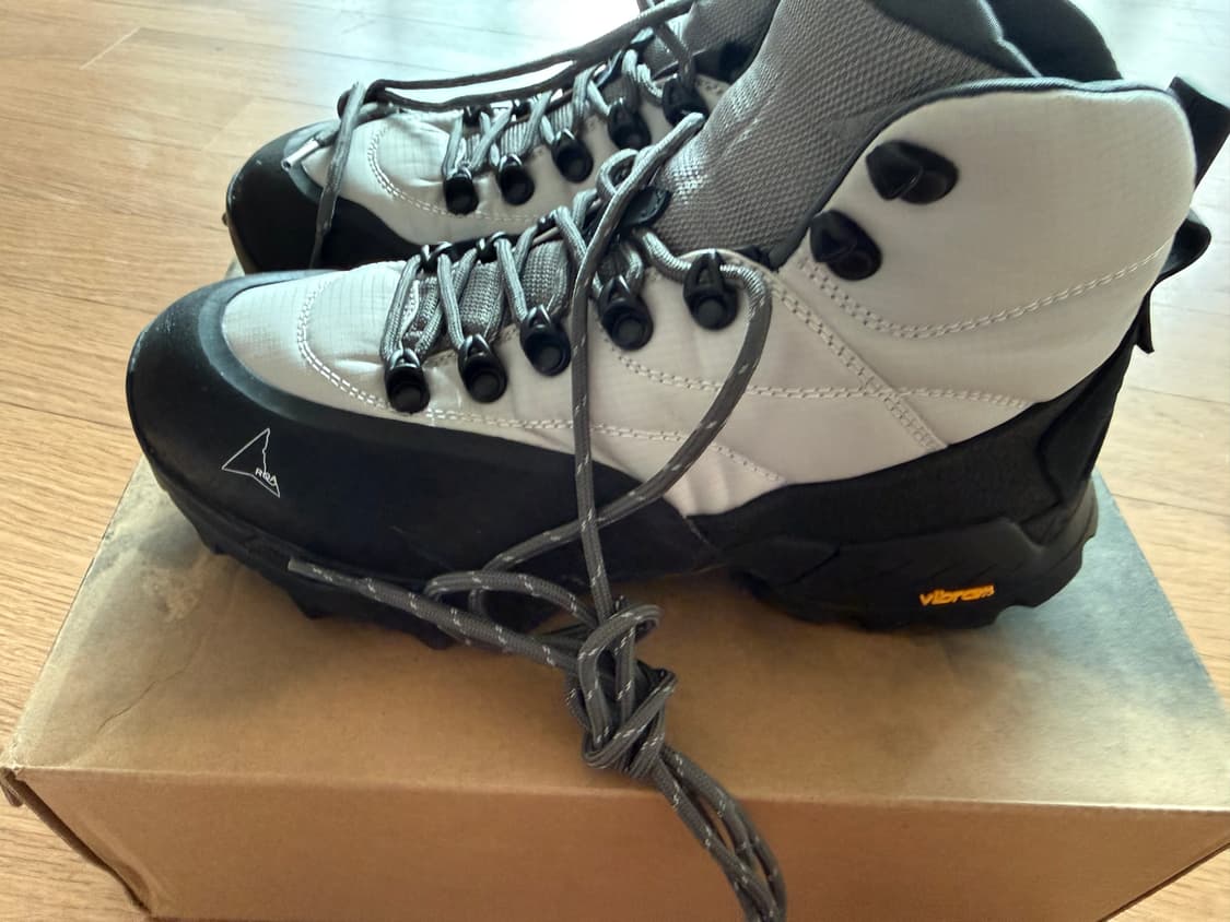 로아 안드레아 하이킹 등산화 그레이/블랙 상품이미지3