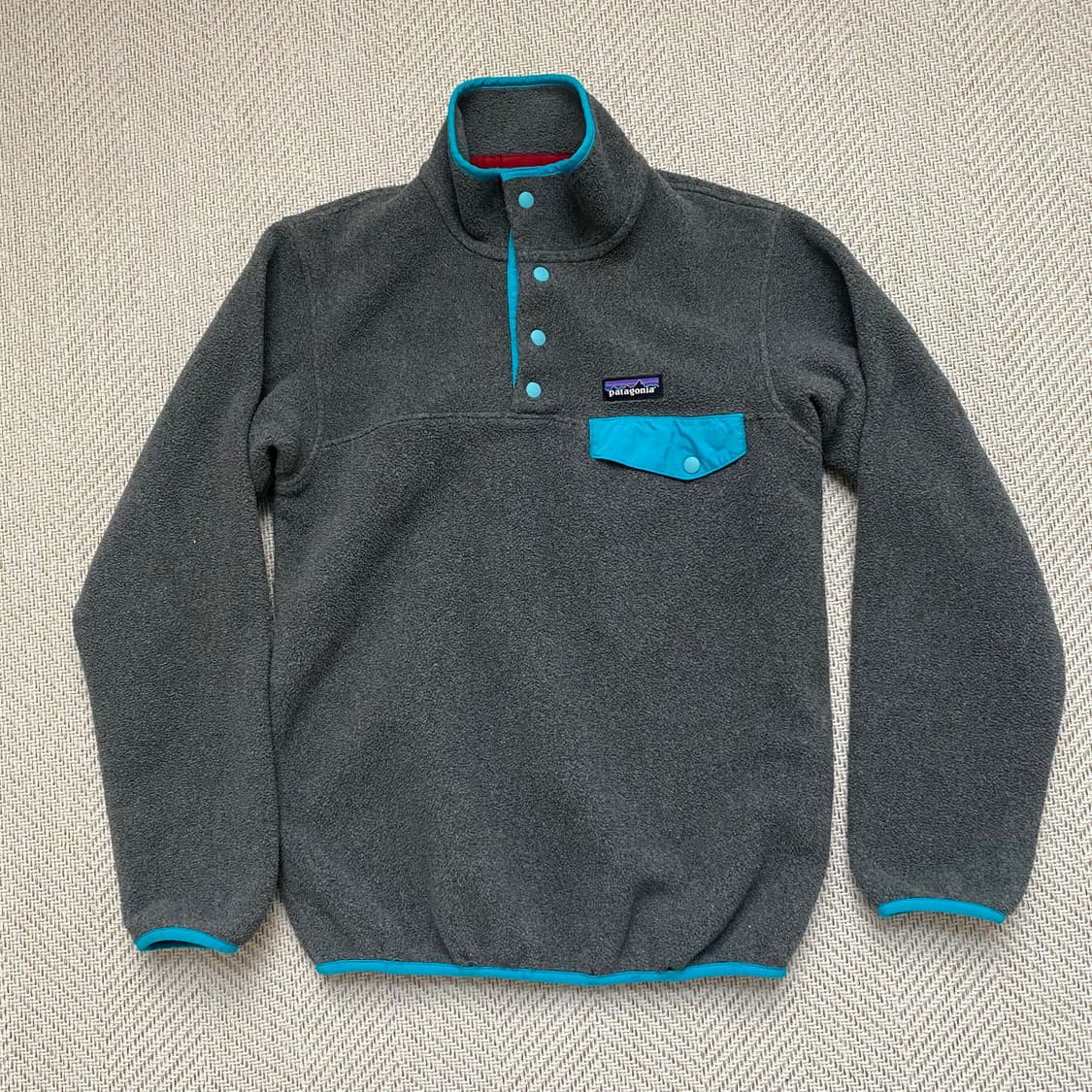파타고니아 신칠라 풀오버 니켈민트 색상  상품이미지1