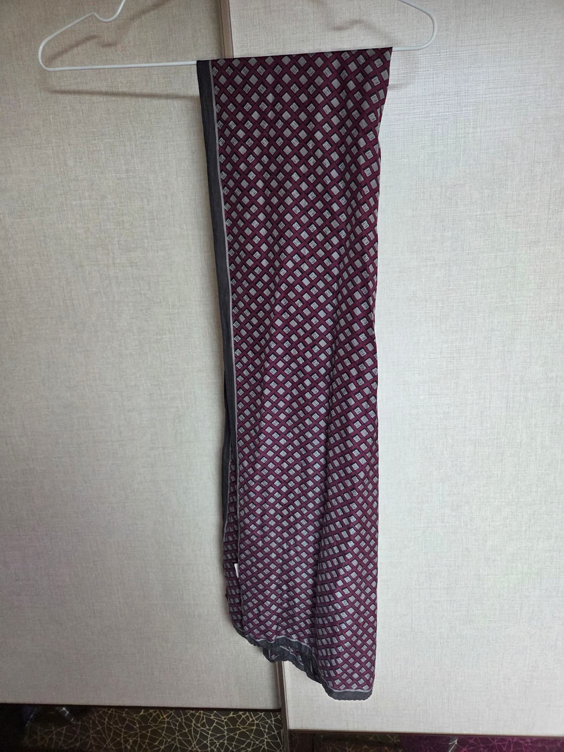 DAKS 체크 패턴 실크스카프 상품이미지3