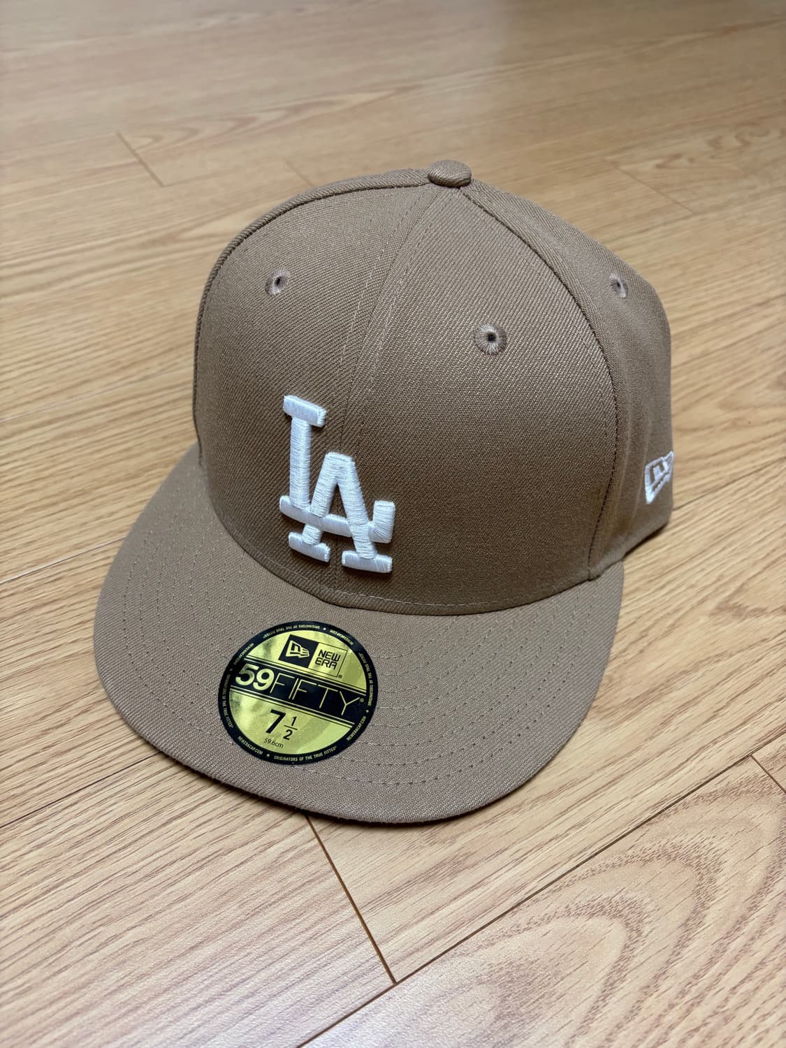 뉴에라 스냅백 라이트브라운 상품이미지1