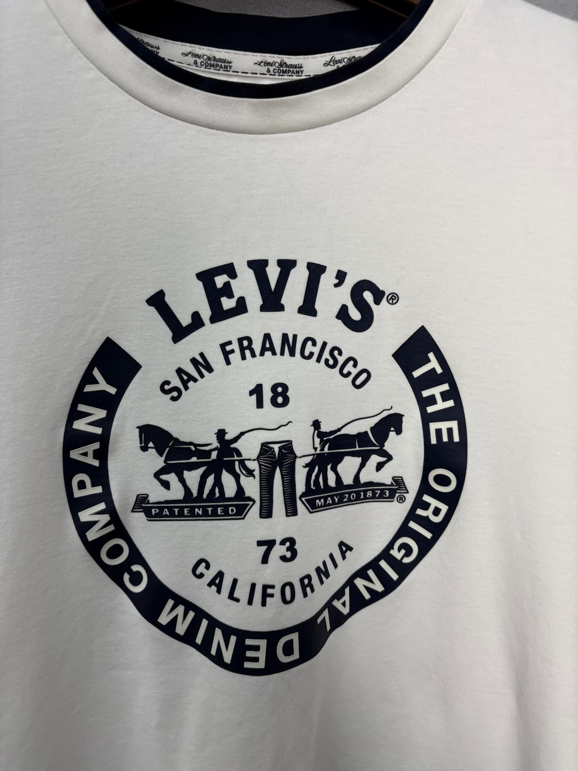 리바이스 빈티지 그래픽 슬리브리스  A3825 상품이미지3