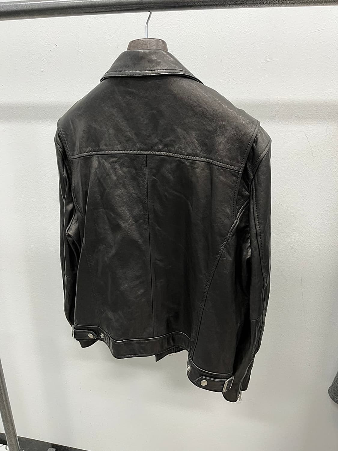 100-105) 느와르라르메스 2024 가죽자켓  상품이미지5