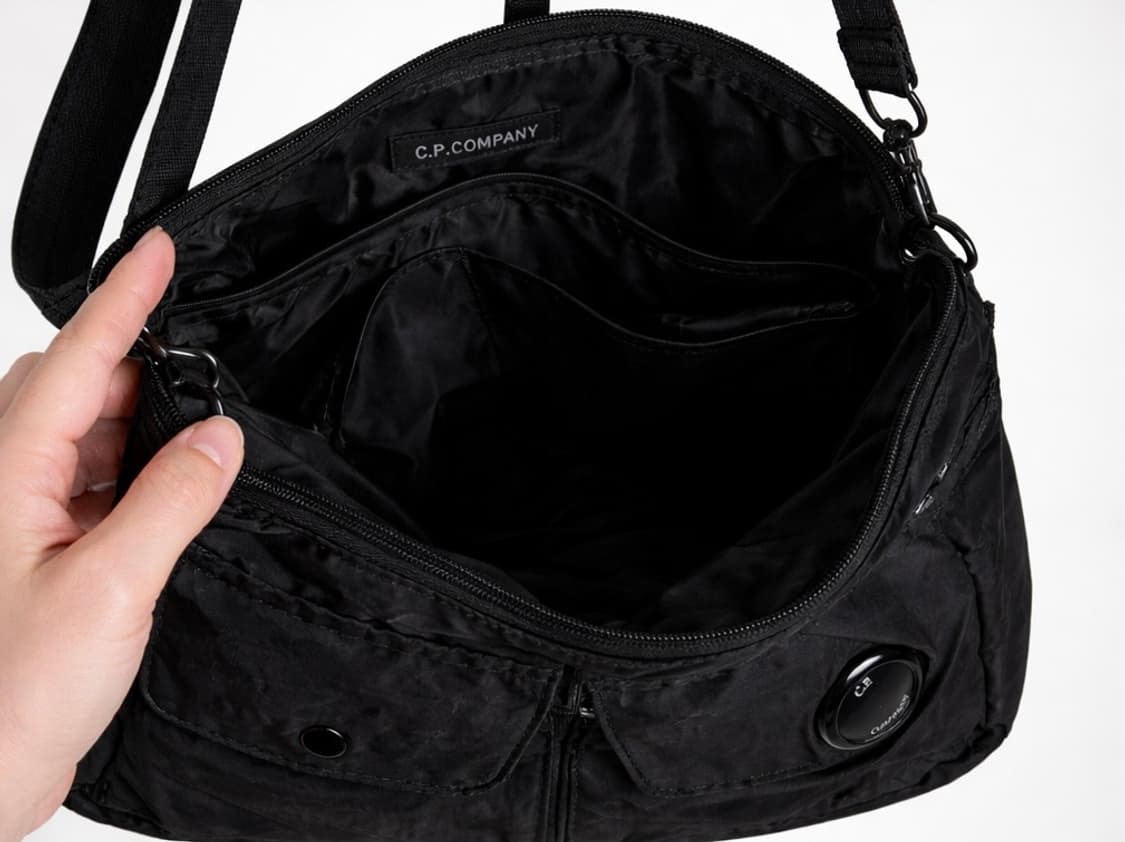 C.P. Company Nylon B Utility Pack 상품이미지3