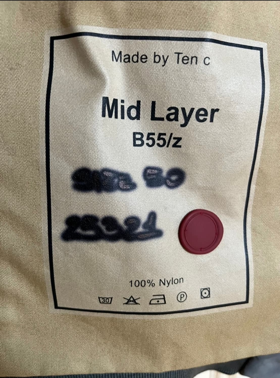 (새상품)텐씨 Ten c 다운 필링 미드

레이어 패딩 50 상품이미지3