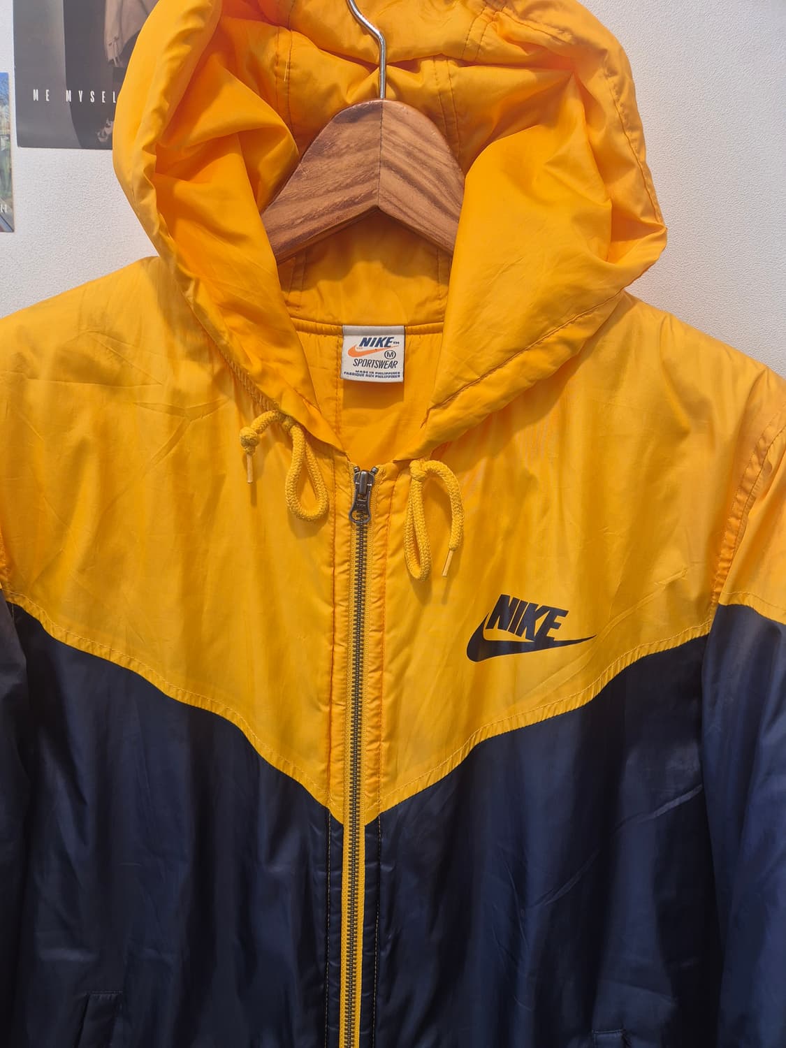 나이키 윈드러너 패딩 옐로우/네이비 컬러 남성용 M 상품이미지2