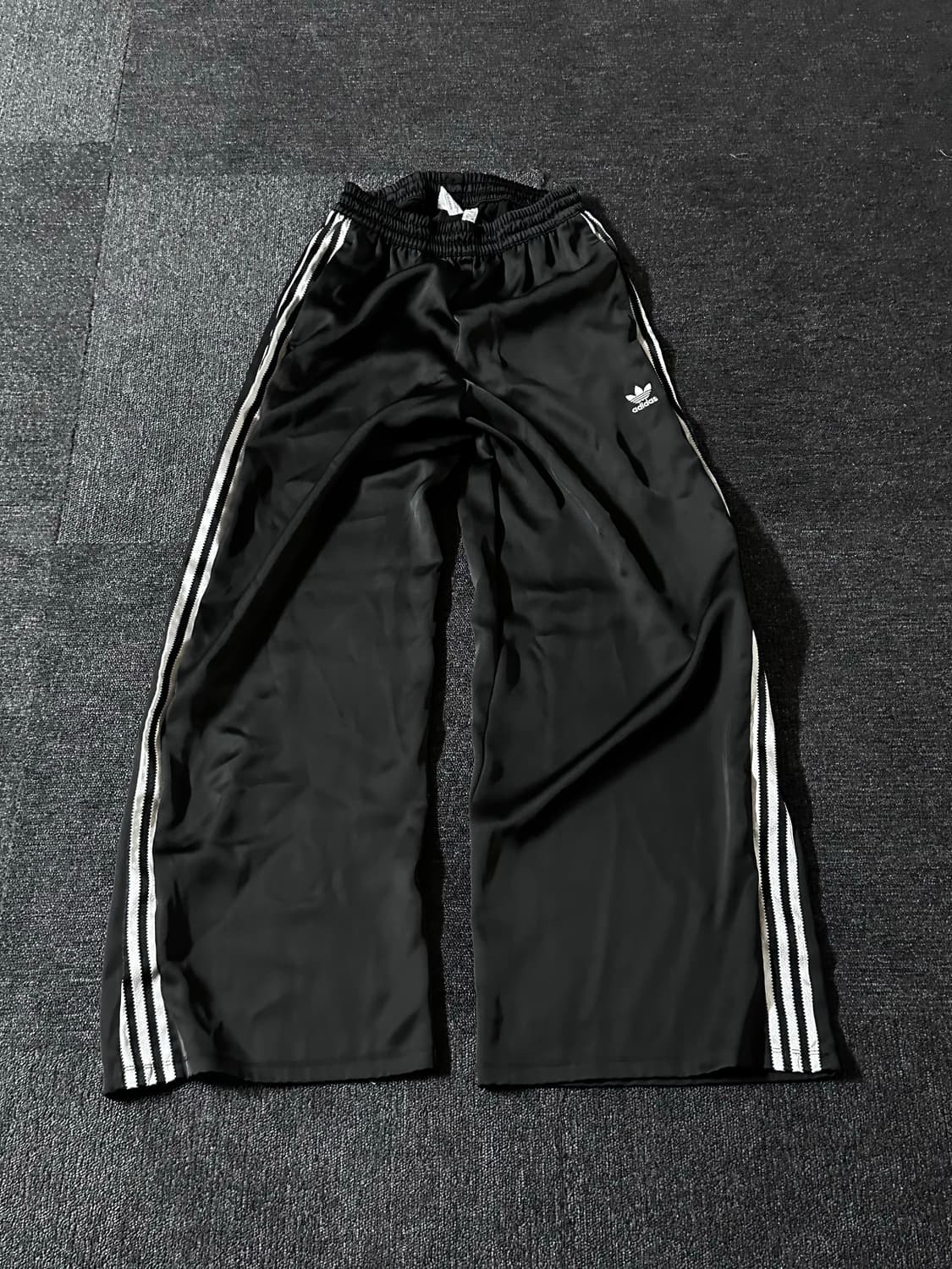 아디다스 사틴 와이드 레그 팬츠 상품이미지9