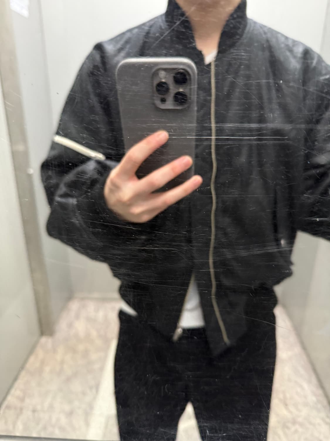 아벨리아 에드워드 고샤 ma1 블랙 3 상품이미지9