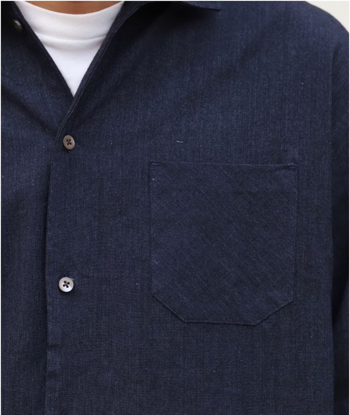 슬릭앤이지 마르케 셔츠 네이비 1사이즈 판매합니다 상품이미지2