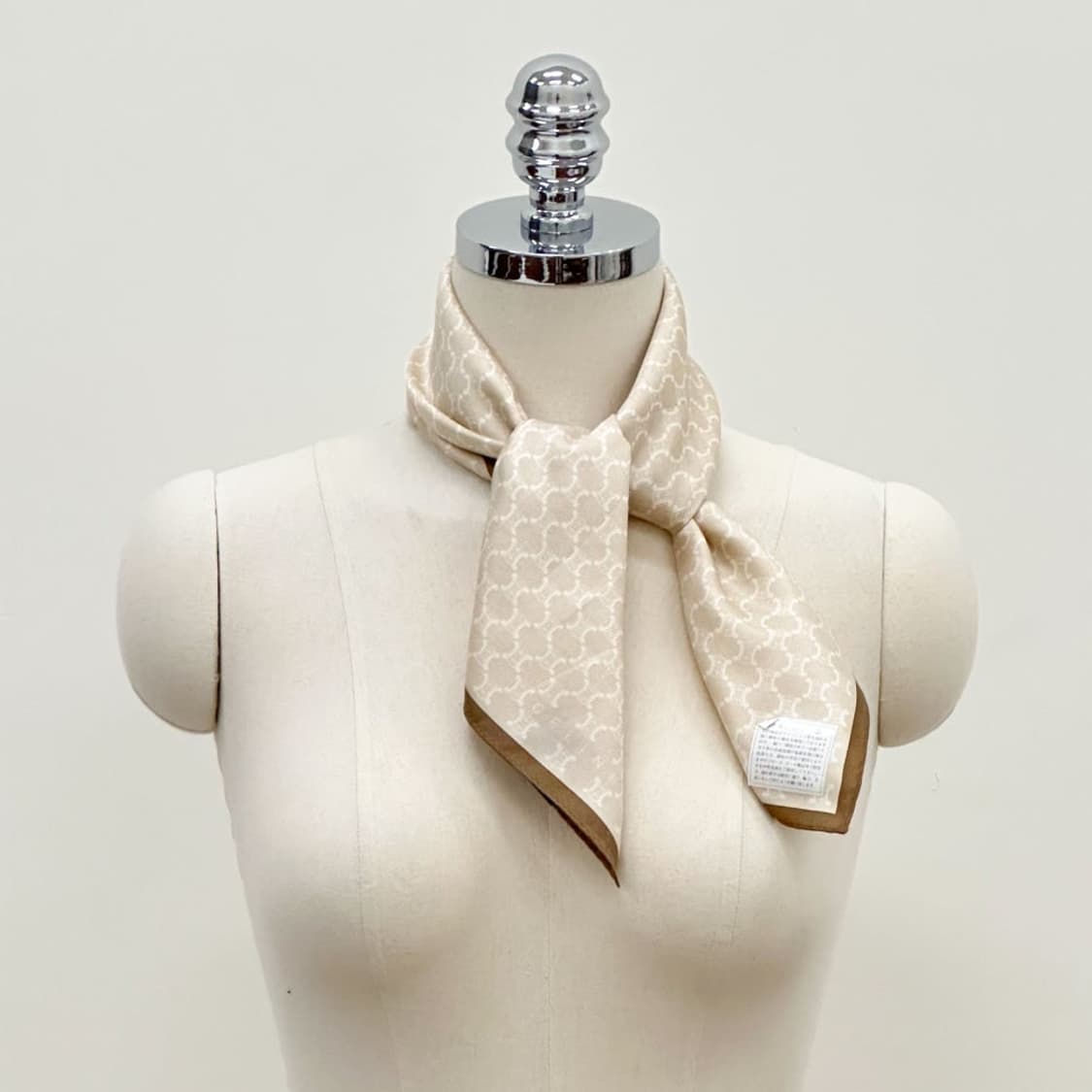 (새상품) celine / 셀린느 실크혼방 쁘띠스카프 상품이미지9