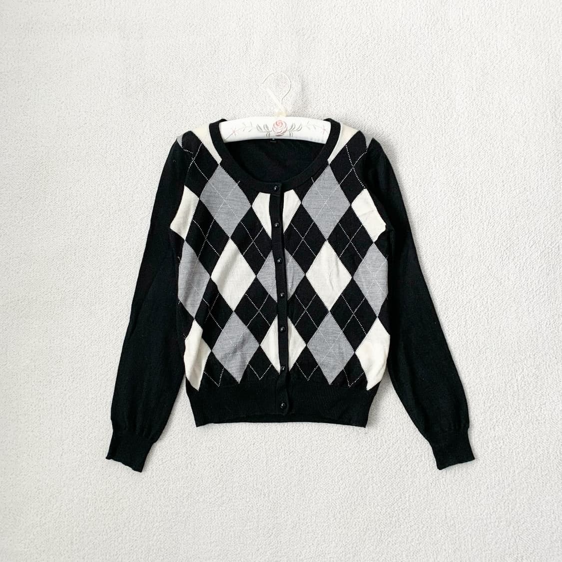 블랙 아가일 니트 가디건 상품이미지1