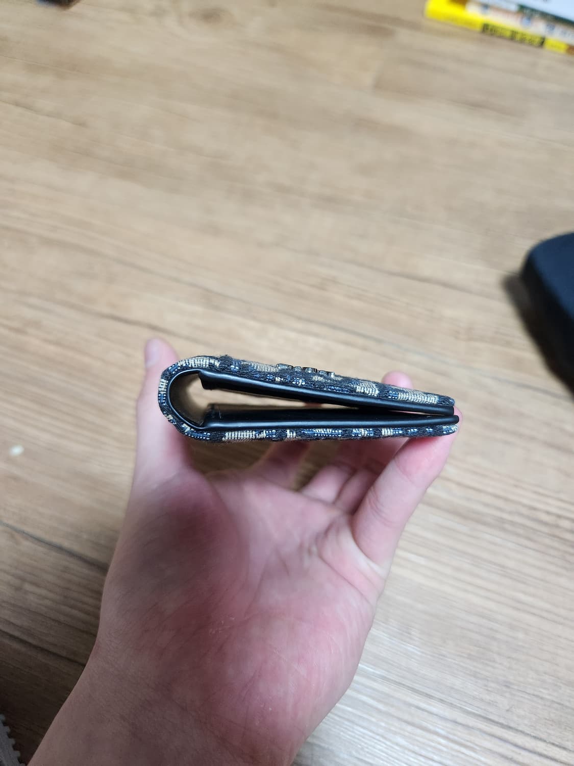 디올 자카드 2단 카드지갑 상품이미지2