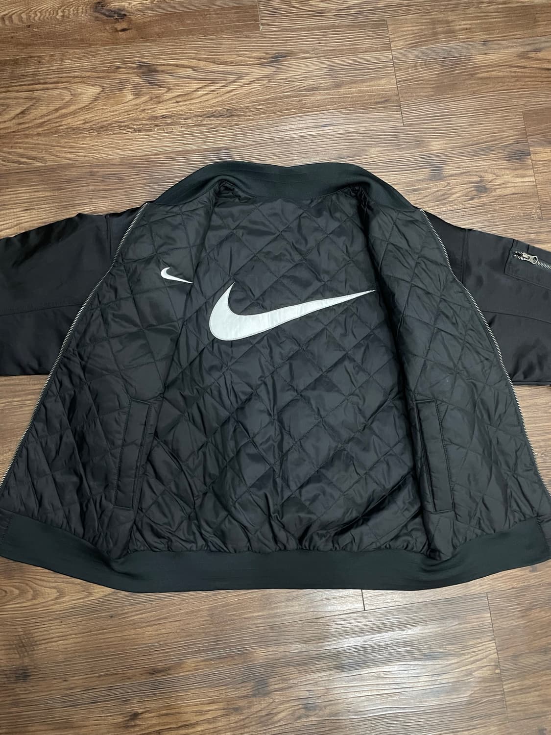 나이키 NSW 리버시블 바시티 봄버 자켓 블랙 상품이미지8