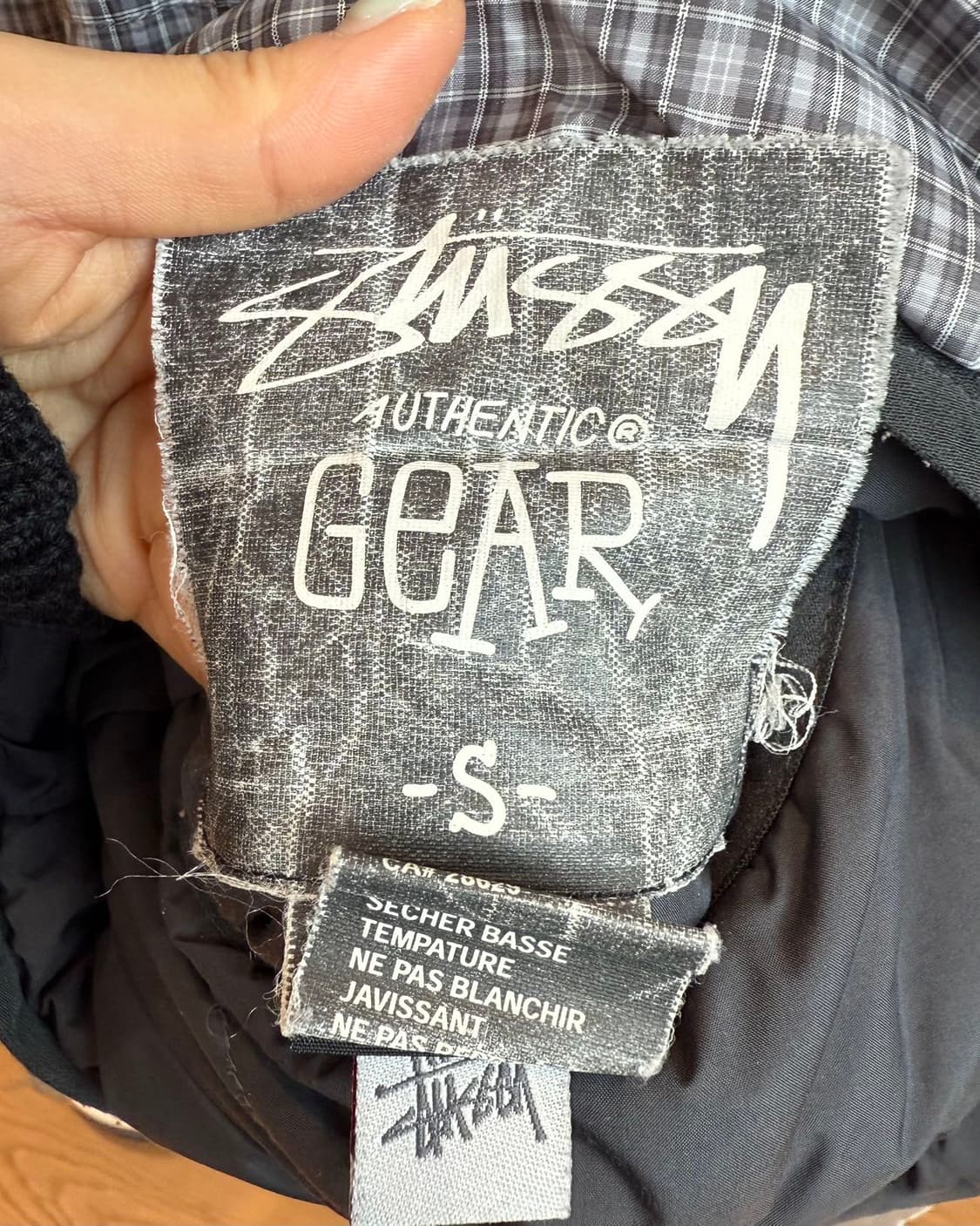 스투시 그레이 체크 리버시블 패딩 점퍼  상품이미지9