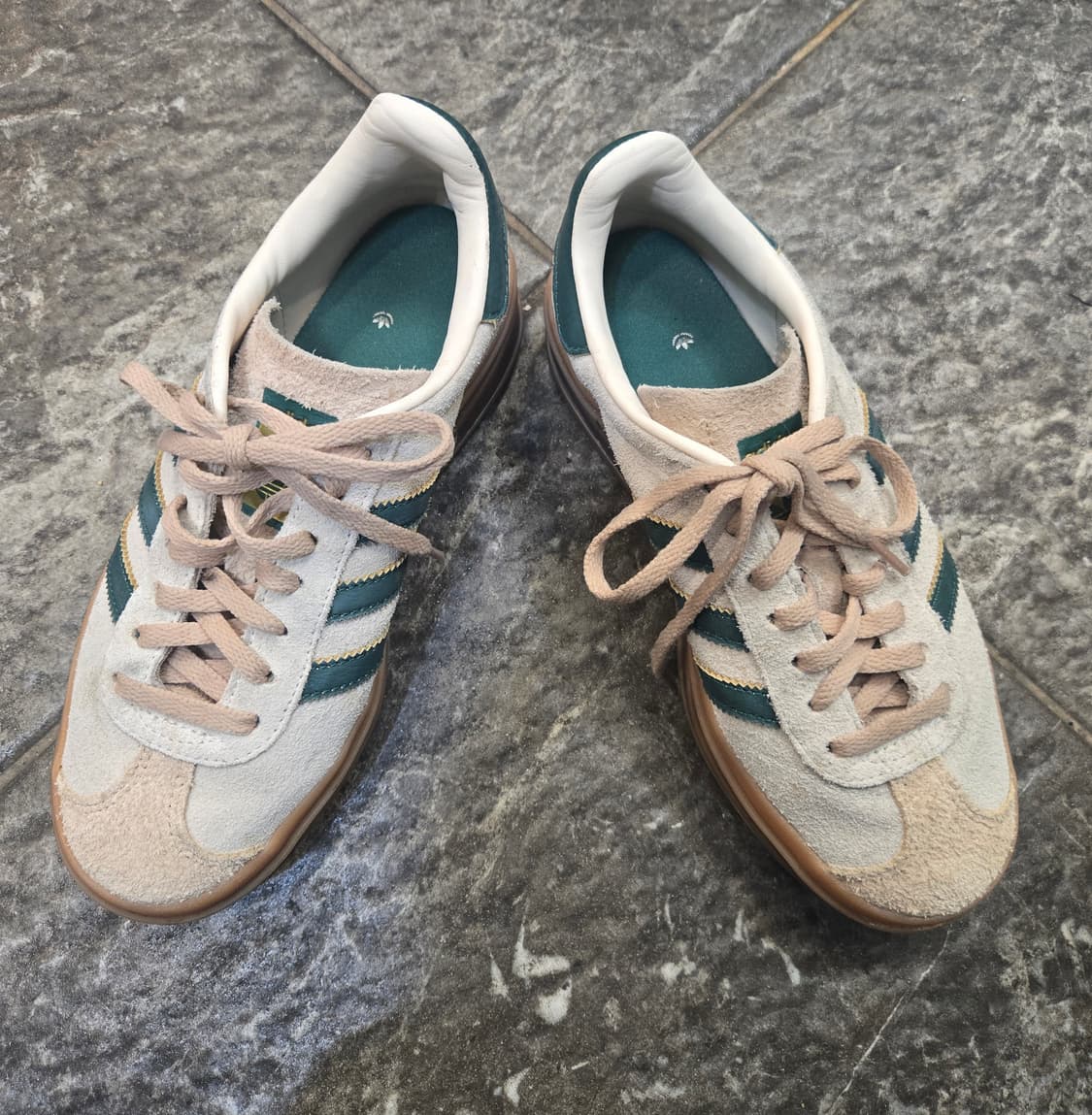 아디다스 스웨이드!가젤 볼드크림  그린 / 베이지 상품이미지1