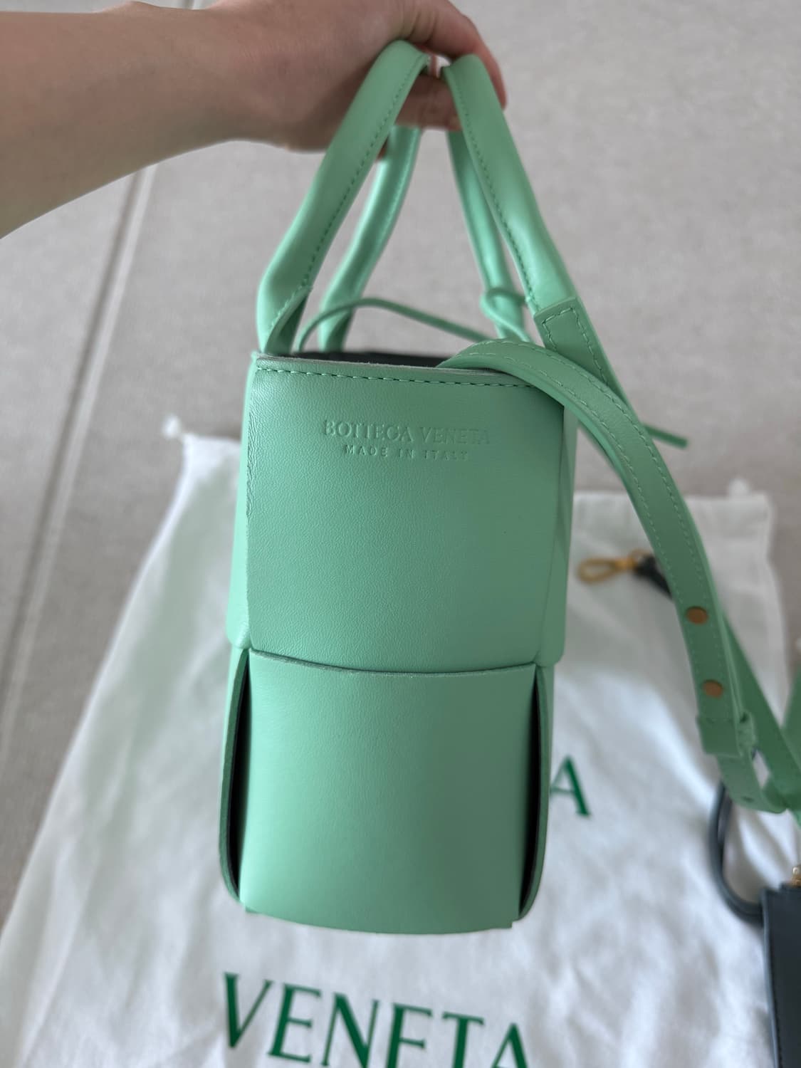 보테가베네타 미니 아르코 토트백 상품이미지5