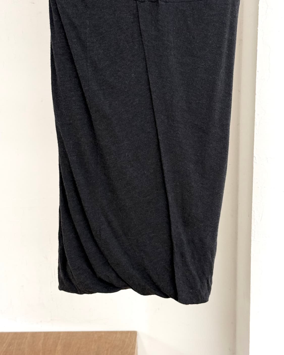 릭 오웬스 릴리즈 블랙 러치드 미디스커트 상품이미지6