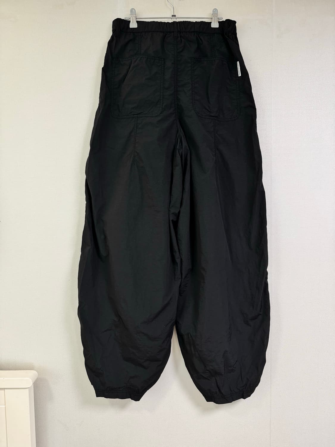 이스트서비스샵 벌룬팬츠 - 블랙 상품이미지6