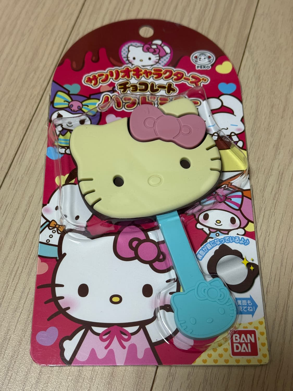 반다이 산리오 초콜릿 손거울 키티 상품이미지1