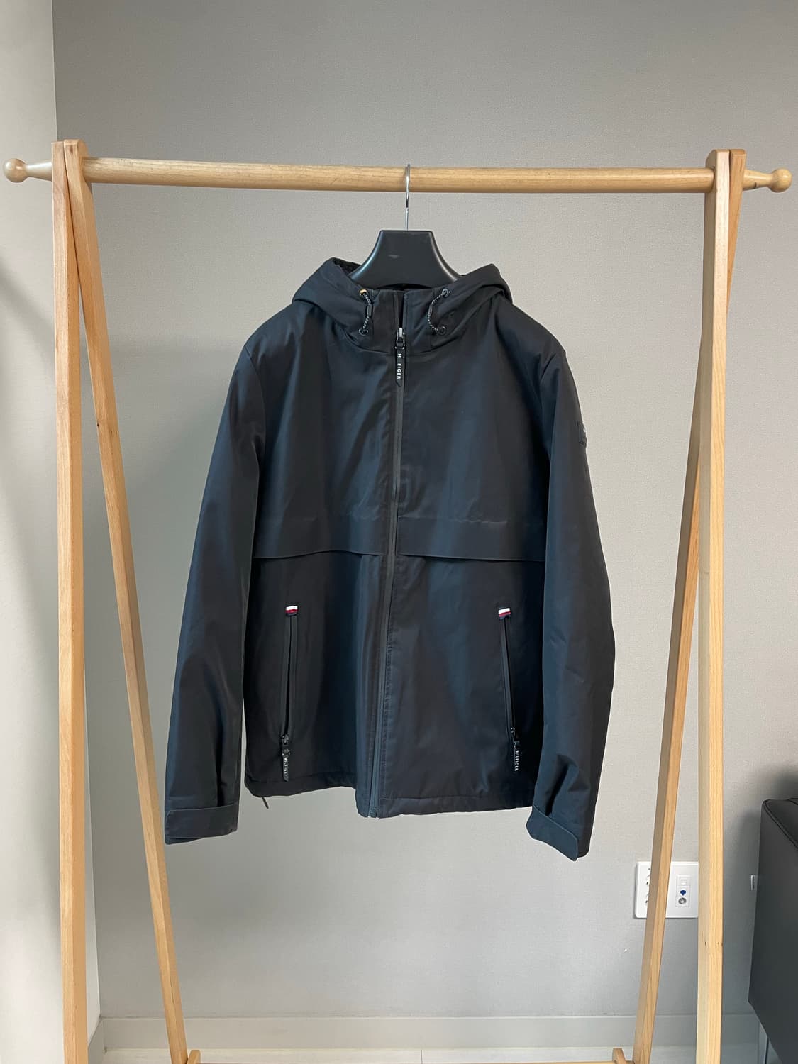 타미힐피거 경량 패딩 바람막이 블랙 상품이미지1